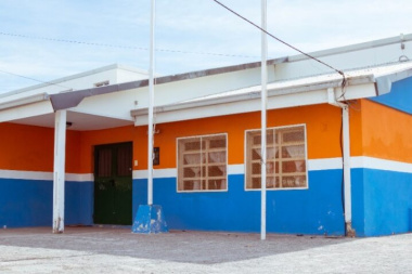 Gobierno y SUTEF acordaron protocolo provisorio para el ingreso de personas a escuelas públicas