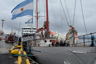 El motovelero científico “Dr. Bernardo Houssay” finalizó su campaña en Ushuaia y abrió sus puertas a la comunidad