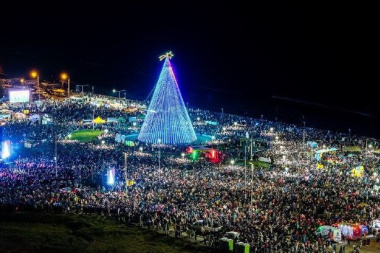 Cómo será la Fiesta del Encendido del Arbolito que se celebrará este domingo en Río Grande