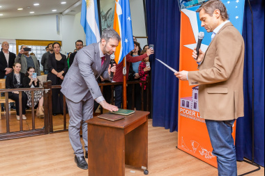 Luciano Selzer asumió en la Legislatura y adelantó su apoyo a la reforma de la ley antisalmoneras