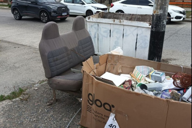 Recuerdan que está prohibido arrojar residuos en espacios públicos y boulevares de Río Grande