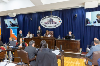 Con dos temas controversiales en agenda, este lunes vuelve a sesionar la Legislatura fueguina