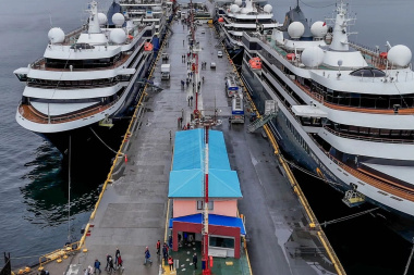 Ushuaia recibió a más de 10 mil cruceristas de todo el mundo en el último fin de semana de 2025