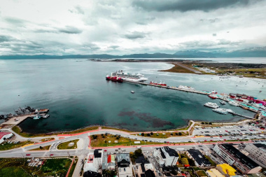 A 68 años del primer viaje de turismo a la Antártida, Ushuaia fortalece su rol estratégico