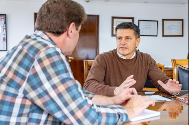 Melella recibió a representante de Telecom Argentina para avanzar en agenda de trabajo