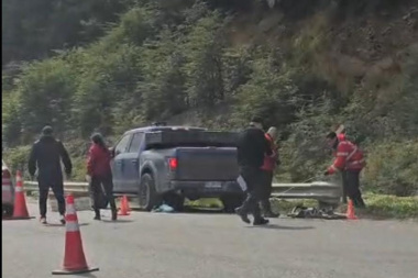 Una ciclista murió atropellada por una camioneta chilena a la salida de Ushuaia
