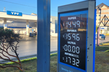 Cómo quedaron los precios de la nafta y el gasoil en Tierra del Fuego tras otra suba de los combustibles