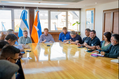 Melella recibió a gremios estatales y expuso sobre la situación económica de la provincia