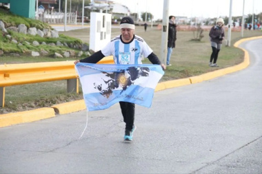 Este miércoles 18 abren las inscripciones para la prueba atlética “7 km por Malvinas” en Río Grande