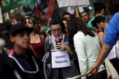 Precarización del empleo: en Argentina, 7 de cada 10 jóvenes son informales