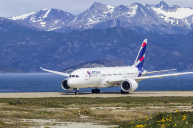 LATAM podrá operar la ruta entre Ushuaia y San Pablo con ocho frecuencias semanales