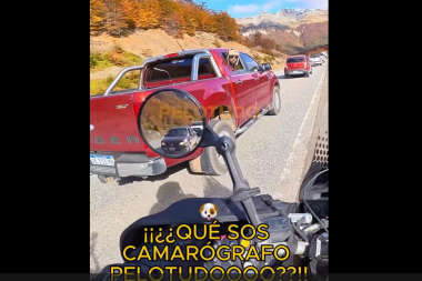 "Pelotudos hay en todas partes": un automovilista increpó a Charly Sinewan en la Ruta 3 y el cruce se volvió viral