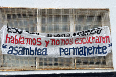 “Queremos volver a aulas que cuiden, no que enfermen”: fuerte carta abierta del personal de la Escuela 31