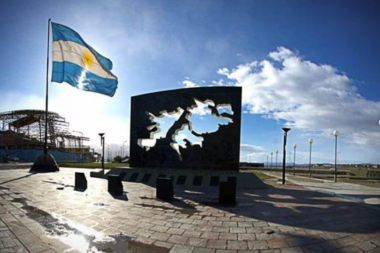 Según Reuters, Estados Unidos evalúa revisar su apoyo a la soberanía británica sobre las Islas Malvinas