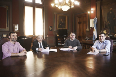 Martín Perez firmó un nuevo acuerdo de cooperación en materia de salud con la UNLP