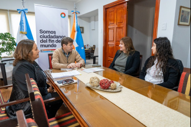 Melella formalizó el lanzamiento del ‘Programa Provincial de Medicamentos Fueguinos’