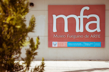 En Río Grande, el Museo Fueguino de Arte inaugura muestra por aniversario de la Asociación Bahía Encerrada