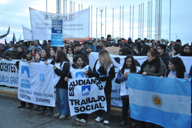 Río Grande se sumó al reclamo para que se cumpla con la Ley de Financiamiento Universitario