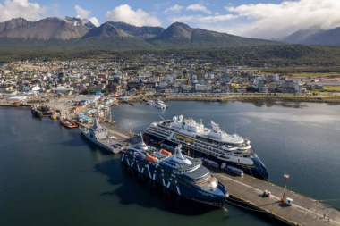 “Ni siquiera pudimos volver a buscar nuestras cosas”: la incertidumbre de los trabajadores desplazados del puerto de Ushuaia