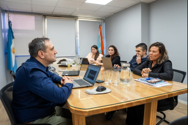 Gobierno y municipios acordaron avanzar en el ordenamiento de las deudas por coparticipación