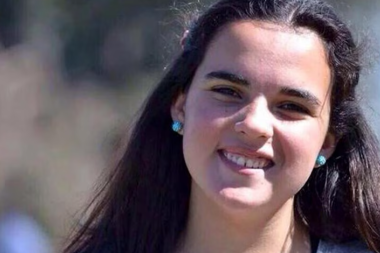 Tenía 14 años, su novio la mató y la enterró en su casa: el femicidio que sacudió al país y encendió el grito del “Ni Una Menos”