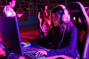 Videojuegos, música y aliento: gran convocatoria en una nueva jornada de las Olimpiadas Estudiantiles