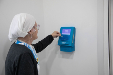 Ya funciona una nueva terminal SUBE en el Centro Municipal de Bienestar “Papa Francisco”