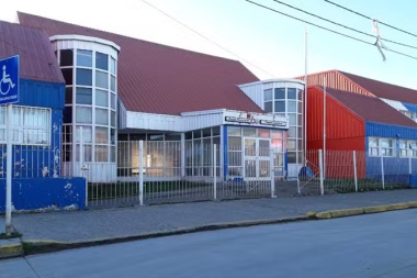 Garantizan la continuidad pedagógica presencial del Jardín N° 4 y la Escuela N° 19 de Río Grande