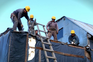 Proponen fortalecer medidas de seguridad de trabajadores en obras de construcción en Río Grande