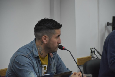 Comenzó el juicio contra un hombre acusado de intentar matar a otro durante una cena entre dos parejas
