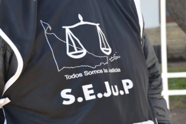 Trabajadores judiciales profundizan el reclamo salarial y convocan a un paro de 48 horas