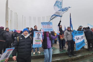 Cientos de fueguinos se movilizaron contra de la modificación de la ley de propiedad privada