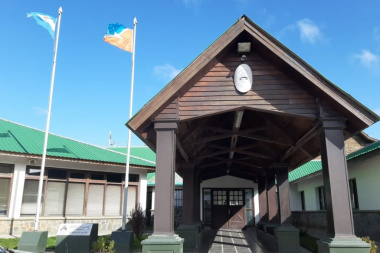 Condenan a un hombre a 5 años de prisión por abuso sexual y estafa en Ushuaia
