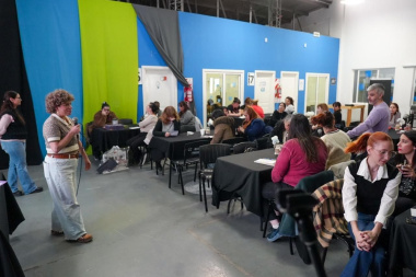 “Rondas para Construir Futuro Juntas” cierra su ciclo con un encuentro sobre redes y proyectos colectivos