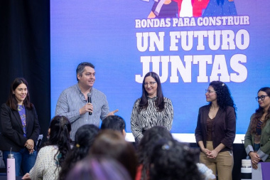 El intendente Perez acompañó el último encuentro de “Rondas para construir futuro juntas”
