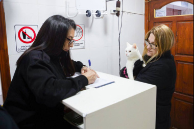 Vacunación, chipeo y adopción de mascotas este sábado en Río Grande