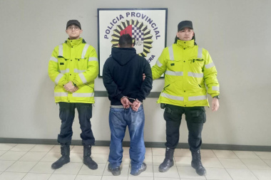 Siguen los robos a comercios en Río Grande: atacaron un local de Chacra II y hay dos detenidos
