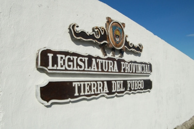Cada legislador provincial cuesta más de $1.500 millones en promedio al año, según informe