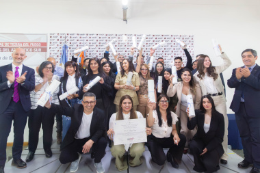 La UNTDF celebró una nueva colación de grado con 28 egresados en Río Grande