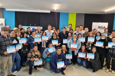 Productores frutihortícolas de Río Grande recibirán insumos para fortalecer infraestructura productiva