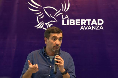 "Es necesario convertir a Ushuaia en un polo cada vez más amplio de control del Atlántico Sur"
