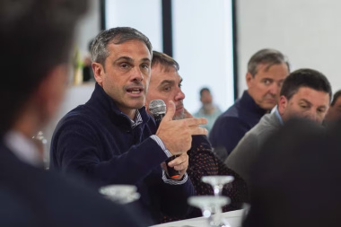 Proponen quitar beneficios fiscales a empresas chilenas por la ruta Punta Arenas-Malvinas