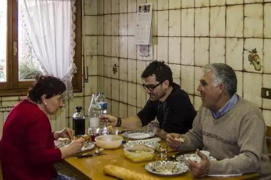 Cada vez es más difícil independizarse: 140.000 jóvenes volvieron al hogar familiar entre 2023 y 2026