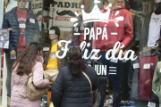 El consumo cayó 0,5% anual en junio, sin mejora pese al Día del Padre y el aguinaldo