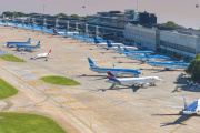 Paro de controladores en vacaciones de invierno: en qué días y horarios se verán afectados los vuelos