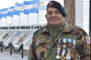 Falleció el veterano de Malvinas René Marcelino Aguilar: la historia de su casamiento mientras combatía en las islas