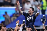 Con orgullo y corazón, Argentina le dio vuelta la semis a Inglaterra y jugará su segunda final consecutiva
