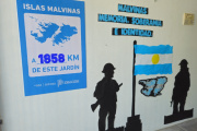 Malvinas en las aulas: impulsan una ley para colocar carteles sobre la soberanía argentina en todas las escuelas