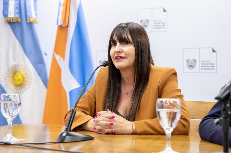"Estamos analizando con preocupación los alcances del DNU elaborado por el Presidente"
