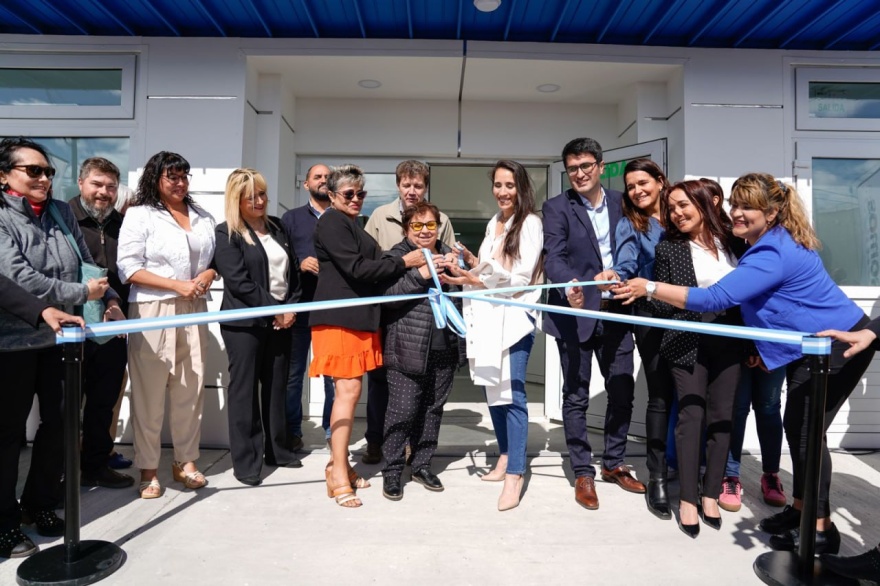 Melella encabezó la inauguración del remodelado edificio de AREF en Río Grande